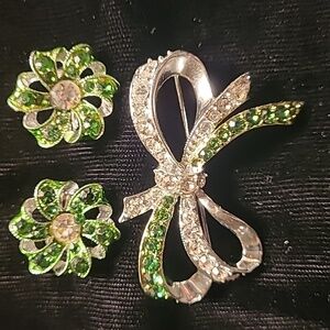 Vintage Rhinestone Bow Brooch And Earring Set